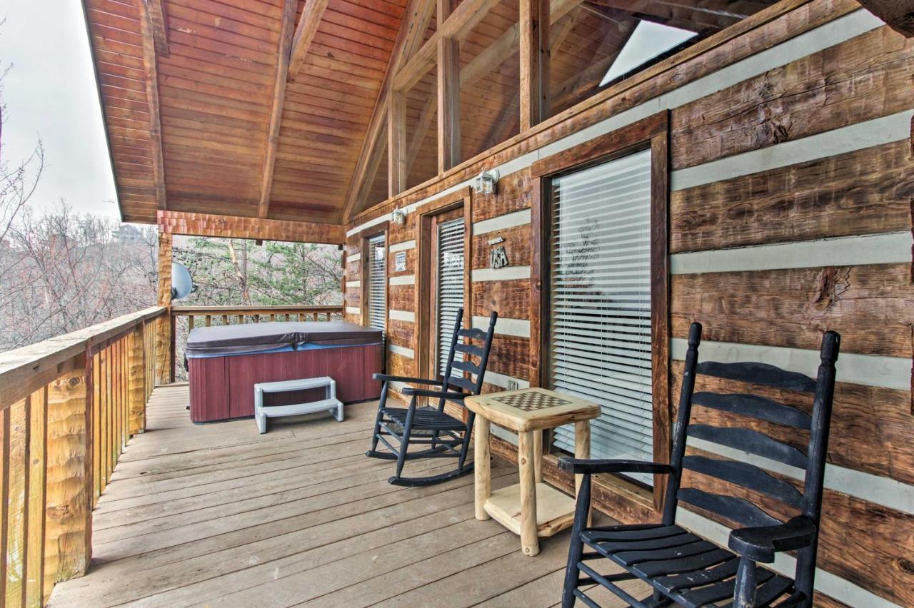 Sevierville Cabin With Private Hot Tub And Fireplace! Ngoại thất bức ảnh