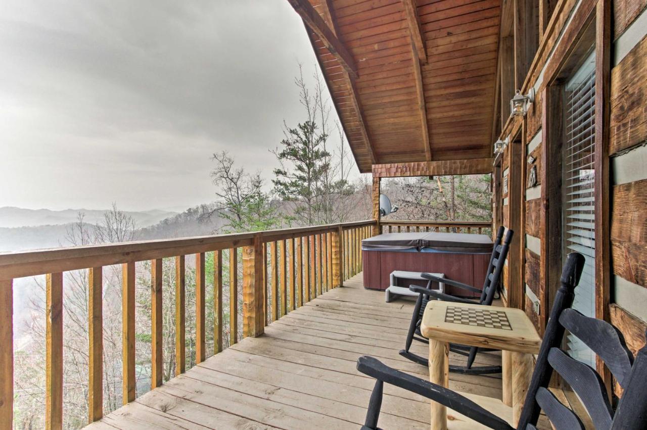 Sevierville Cabin With Private Hot Tub And Fireplace! Ngoại thất bức ảnh